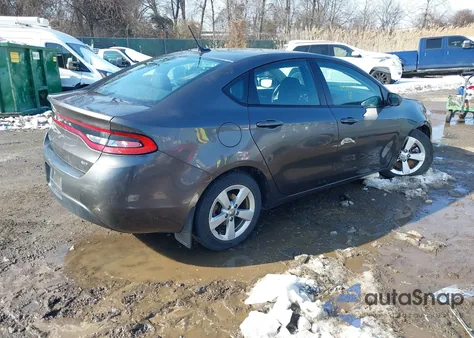 2016 Dodge Dart Sxt z USA, uszkodzony, nr VIN 1C3CDFBB5GD717374